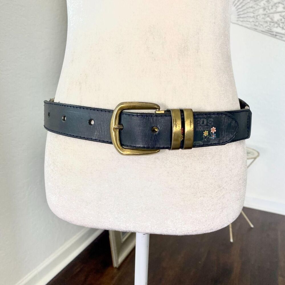 Vintage Theo's For Women Flower Embossed Black Leather Waist Belt 28.5" - 35"